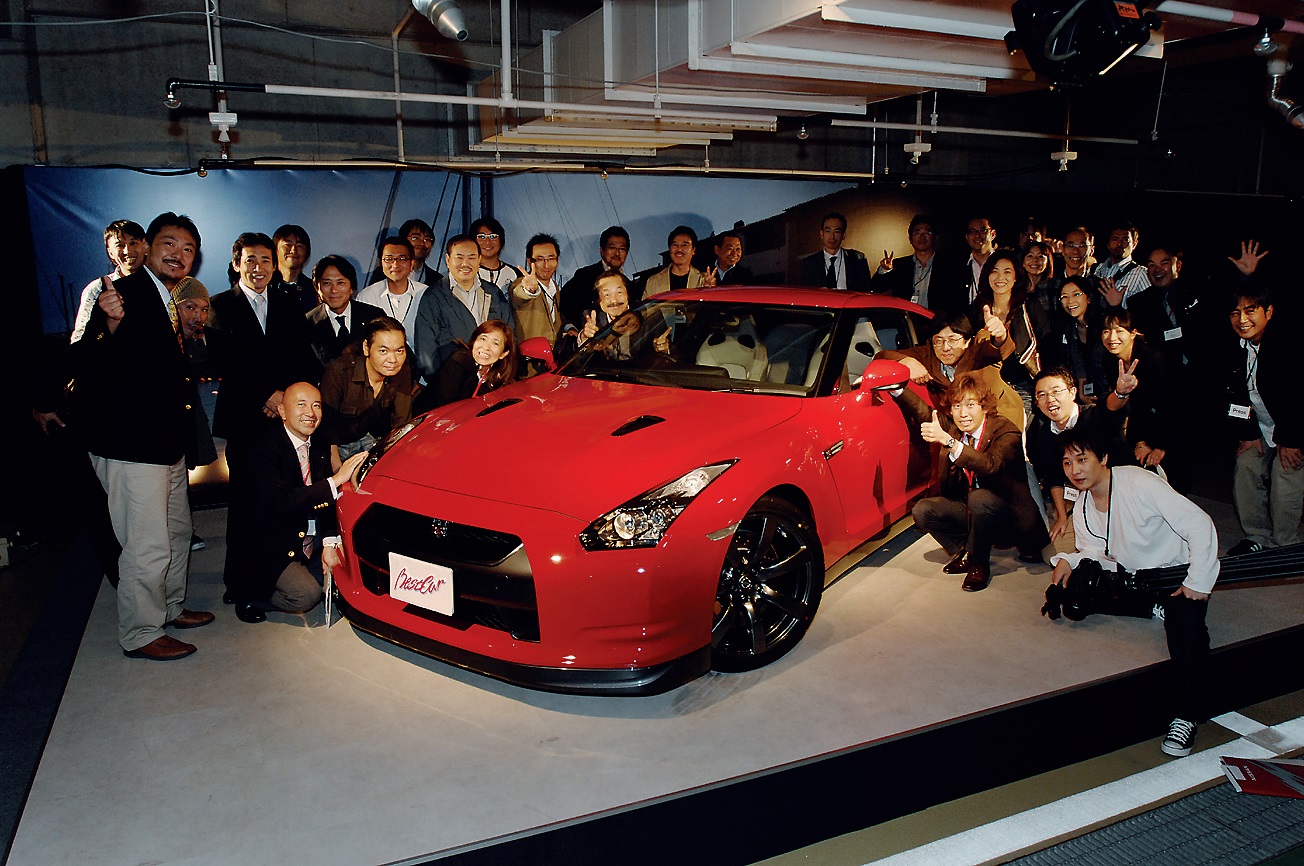 日産 GT-R完全解剖　2007年秋に魔王（こう呼んでもいいかも……）できました。