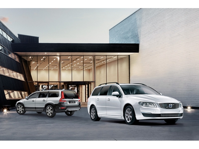 �ܥ�ܡ���V70����XC70���˿��饤��ʥåפ��ɲ�