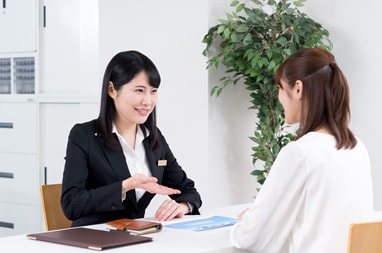 車の売却は代理人でもできるのか
