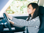 学生でも車の試乗をすることができるのか