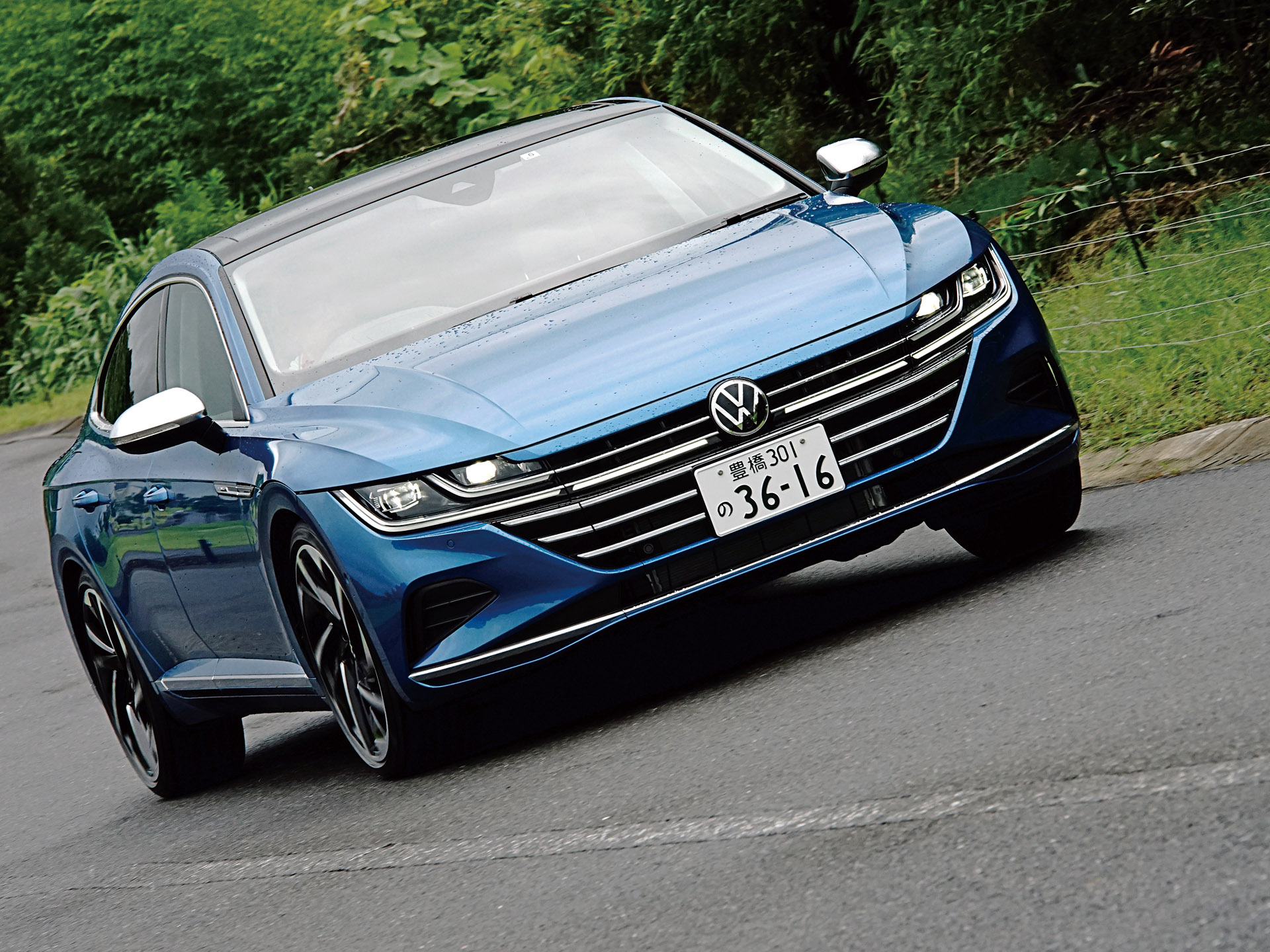͢���ֻ���ݡ��ȡ�VOLKSWAGEN ��ARTEON-����ƥ���סڥޥ��ʡ������󥸡�