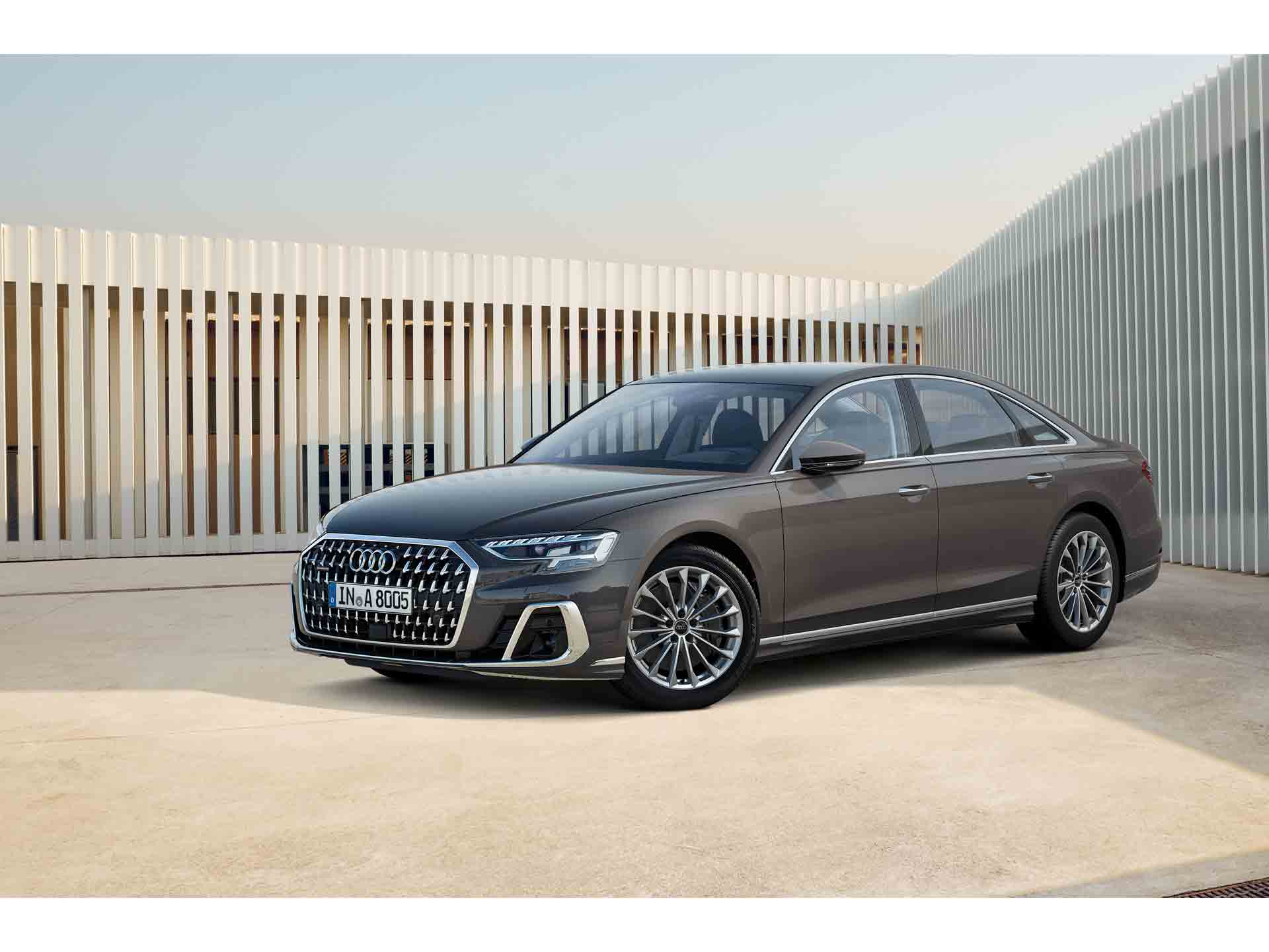 �����ǥ������ɿ�����A8/S8��ȯ�䡡3ǯȾ�֤��������åץǡ���