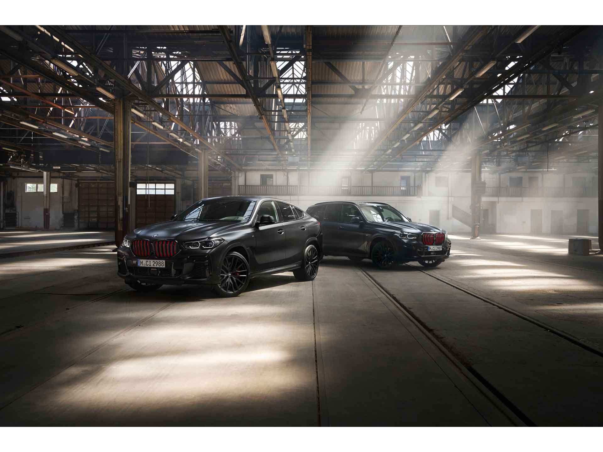 BMW��X5��X6��M��50��ǯ���ꡡ�����Υѥե����ޥ󥹥�ǥ�