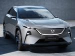 マツダ 新型電動SUV「EZ-60」公開 PHEVは“航続1000キロ以上”のスペックに
