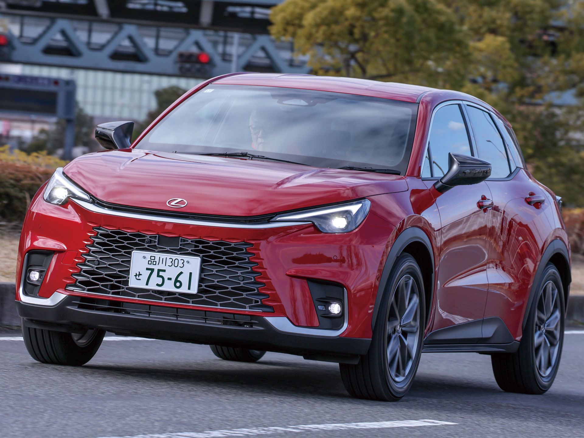 ����ѥ���SUV�縦��ԥ쥯������LBX��