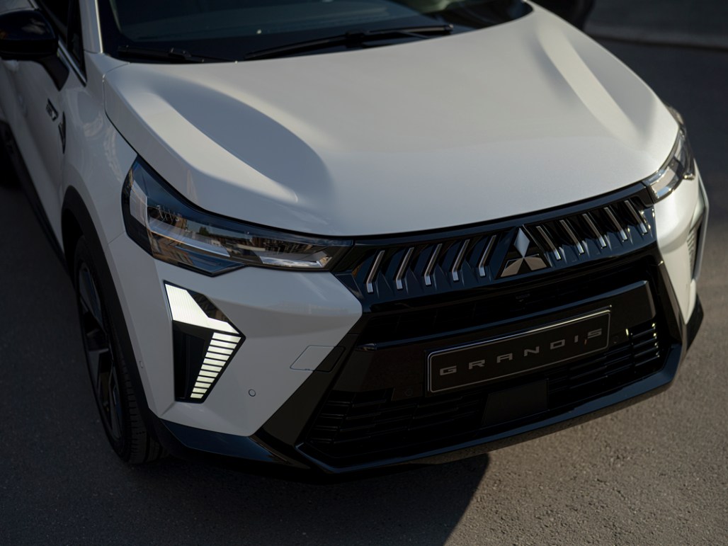 13ǯ�֤����衪��ɩ�֥����ǥ�������������� �����ϥ���ѥ���SUV�ˡ�ư�褢���