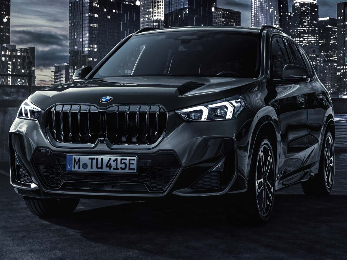 BMW��X1�׹���̥���롣��������Ω�ĸ���֥֡��ǥ�����󡦥���ɥ����о�