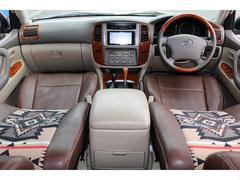 �쥶���ȥե��֥�å��Υ���ӥ͡�����󥷡��Ȥˤʤ�ޤ������ꥸ�ʥ�ƥ����ܤΥ�������ξ�Ǥ����� 5