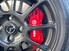 �ڥ֥����������ѡ��ۥϥ��ѥ��ξ�ˤ϶��Ϥʥ֥졼����ɬ�ܡ������Υ����ѡ������ˤ���Ѥ���륤���ꥢ�ι��᡼�����֥֥��ܡפ����塪�����䤫�ʥ����ѡ������ݡ��ƥ��ʰ��ݤ����Ω�Ƥޤ��� 3