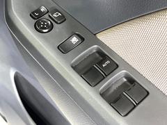 ����ư��Ǽ�ߥ顼�ۥ����ɥߥ顼����ư��Ǽ���ȤʤäƤ��ꡢ������־�Ǥ⥭�����Ĥ��ꥹ�����ޤ����ޤ��� 4