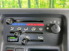 �����ߤ�뤤�Ƥ����ʤ˲�Ŭ�ʶ�Ĵ���Ϥ��Ƥ���롢������뼰��������������� 5