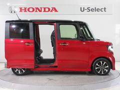 �ϥ�ɥ���å���ξ¦��ư�ѥ���饤�ɥɥ����Ĥ��Ƥ���ޤ�����ǯ�ۤ����侮�������Ҥ���ξ��ߤ��ڡ��Ǥ��͡�������ɥ��˼�򶴤�Ǥ��ޤäƤ⡢���߹����ɻߵ������դ��Ƥ��ư¿��Ǥ��� 3