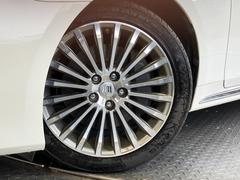 �������ʣ��������ܤ��ݾڤ��Ƥ���ޤ����������ȹ���ǽ�����ǽ�ǡ��������֣��������б����Ƥ���ޤ�������ǯ��������������ޤǤǤ���в��٤Ǥ⹹����ǽ�Ǥ����ܤ����ϥ����åդޤǡ� 3