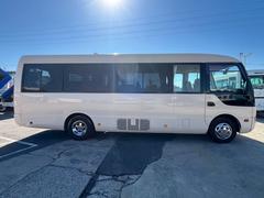 ��Ź�ϥȥ�å���ʡ�㡦��¢���������Ź�Ǥ�������Ź�����餳����˭�٤ʥ饤��ʥåס����祹���åդ��������פ��ޤ�����ξ�ܺ٤ʤɤ�����Ϥ����ڤˤ�Ϣ�����������ե꡼������롡���������ݣ����������ݣ������� 3
