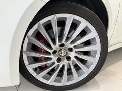 ����ꥨ�å� ���ݥ�ƥ����С���ץ����ȡ������åĥ��ꥢ�ʥӡ��ե륻�����Хå������ 0730152A20251120G001 4