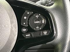 �ڥ����ץƥ��֥��롼������ȥ�����۹�®ƻϩ�Ǥ�Ĺ��Υ���Ԥ��ڤˡ�����ư��®�٤��ݤĥ��롼������ȥ����뤬�����ͷڸ������ƥ��Ϣ�Ȥ��������μ�ξ���Τ��Ƽִ֤��ݤĤ褦��®��Ĵ�ᤷ�Ƥ���ޤ����� 6