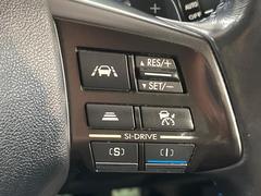 ������®�ɽ���ǽ�ե��롼������ȥ�����۹�®ƻϩ�Ǥ�Ĺ��Υ���Ԥ��ڤˡ�����ư��®�٤��ݤĥ��롼������ȥ����뤬�����ͷڸ������ƥ��Ϣ�Ȥ��������μ�ξ���Τ��Ƽִ֤��ݤĤ褦��®��Ĵ�ᤷ�Ƥ���ޤ����� 6