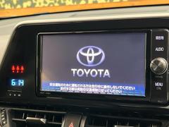 �ڽ����ʥӡۿ͵��ν����ʥӤ������������ǥ�����ǽ�⽼�¤��Ƥ��ꡢ�£�������������³����Ф������Υ��ޥۤ�ͣУ��ץ쥤�䡼�β��ڤ������ǽ�������α�ž������˳ڤ����ʤ�ޤ����� 3