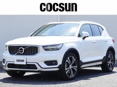ＸＣ４０　リチャージ　ＰＨＶ　Ｔ５　インスクリプション　ワンオーナー　プラグインハイブリッド　１９インチアルミホイール　ｈａｒｍａｎ／ｋａｒｄｏｎプレミアムサウンド　ブロンド本革シート　シートヒーター　ナビゲーション　３６０°ビューカメラ　禁煙車（ボルボ）