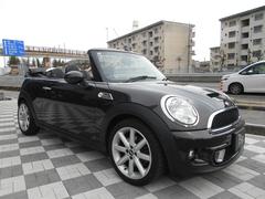 ��������ǯ���ΣͣɣΣɥ���С����֥롢���̻��ͼ֥֡ϥ������ȡפΣӥ��졼�ɤ����ˤ������ޤ��������ѥǥ������⳰���ˤʤäƤ��ꡢ���ꥸ�ʥ�ƥ����ȥ饰���奢�꡼�������������͵��Υ�ǥ�Ǥ��� 2