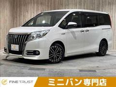 エスクァイア　ハイブリッドＧｉ　純正エアロ　純正９インチＳＤナビ　クルーズコントロール　両側パワースライドドア　禁煙車　バックカメラ　フルセグテレビ　Ｂｌｕｅｔｏｏｔｈ　ＬＥＤヘッドライト　シートヒーター　ハーフレザーシート　ＥＴＣ（トヨタ）