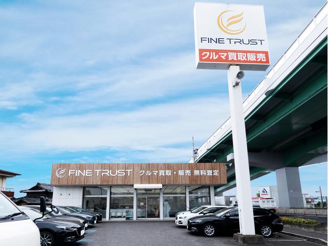 SUV/ハイエース専門店 ファイントラスト小牧店